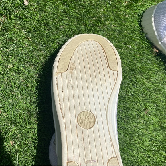 GOOD NEWS London high top white canvas sneakers UK 6 - Picture 4 of 4